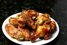 Crisp fried chicken wings