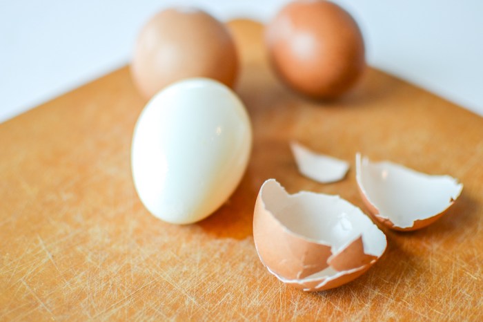 Easy peel hard boiled eggs