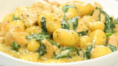 Gnocchi with chicken pesto and fresh mozzarella