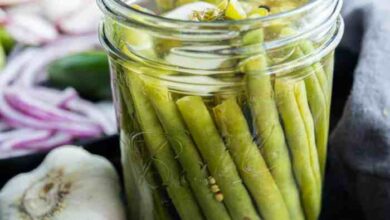 Crisp pickled green beans