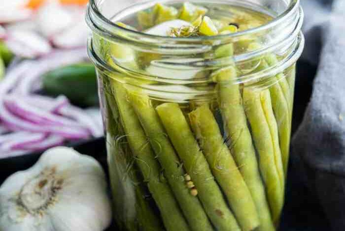 Crisp pickled green beans