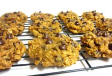 Pumpkin oatmeal chocolate chip cookies