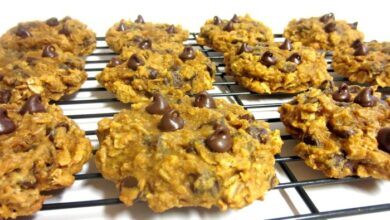 Pumpkin oatmeal chocolate chip cookies