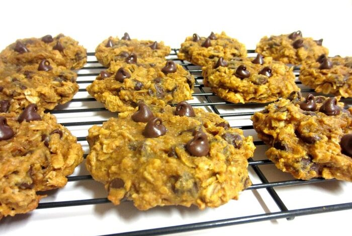 Pumpkin oatmeal chocolate chip cookies