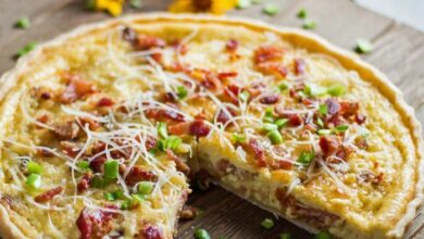 Creamy ham and cheese quiche