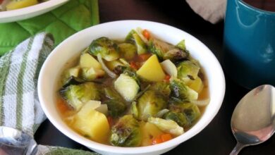 Cheesy roasted brussels sprouts soup