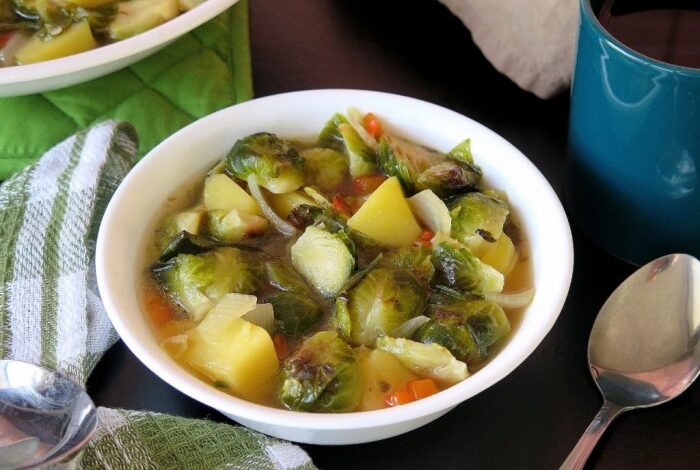 Cheesy roasted brussels sprouts soup