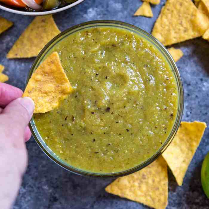 Tomatillo salsas burritos