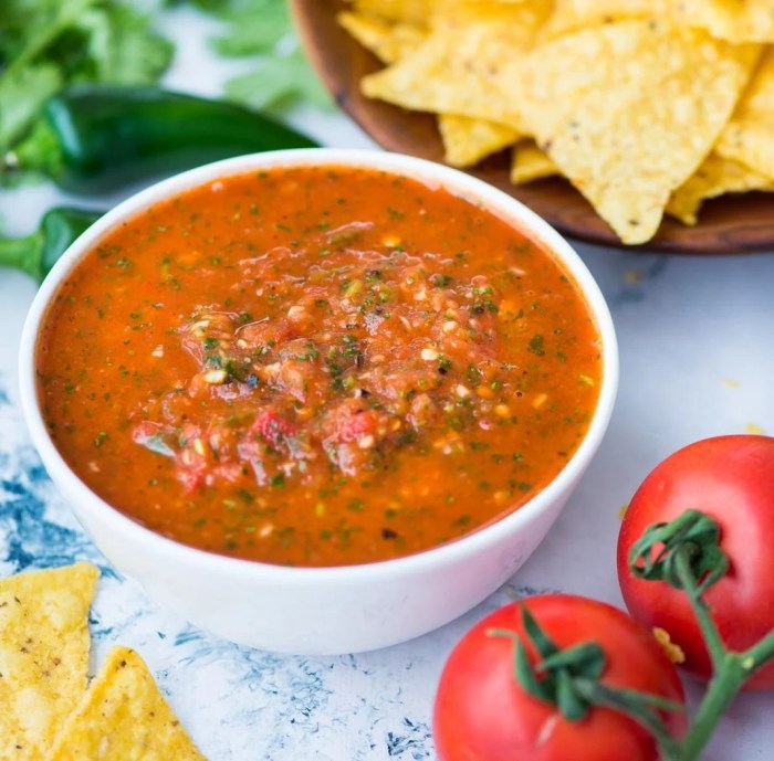 Roasted tomato salsa i