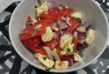 Easy red bell pepper and feta salad