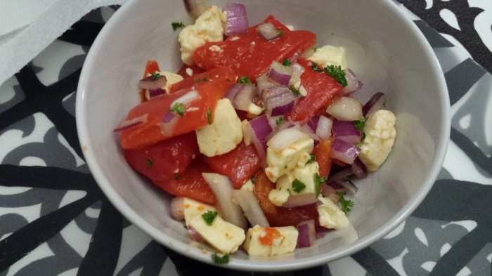 Easy red bell pepper and feta salad