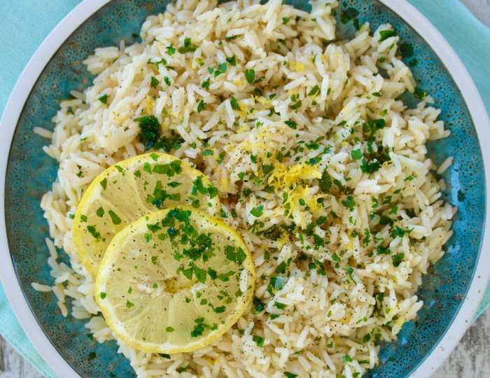 My moms greek lemon rice