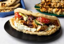 Chicken souvlaki with tzatziki sauce