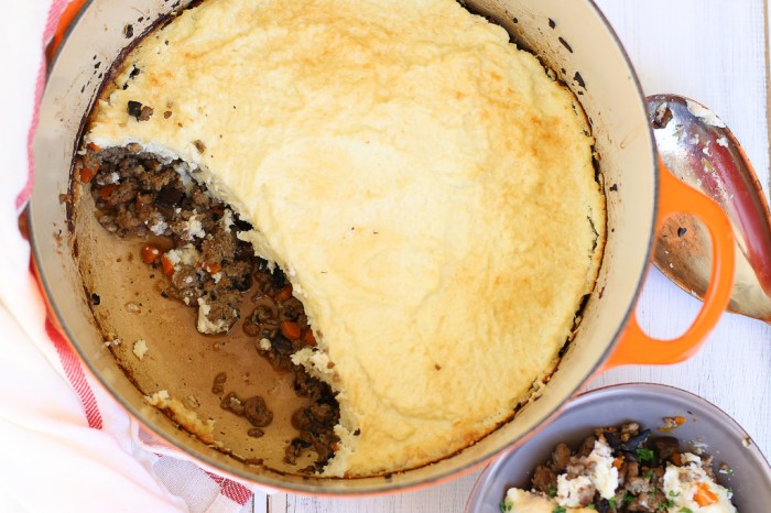 Healthy shepherds pie with cauliflower mash