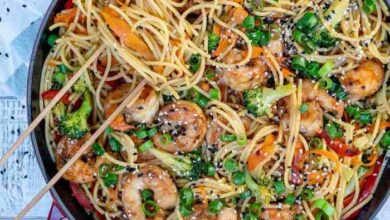 Shrimp and noodles with chili crisp sauce