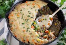 Healthy shepherds pie with cauliflower mash