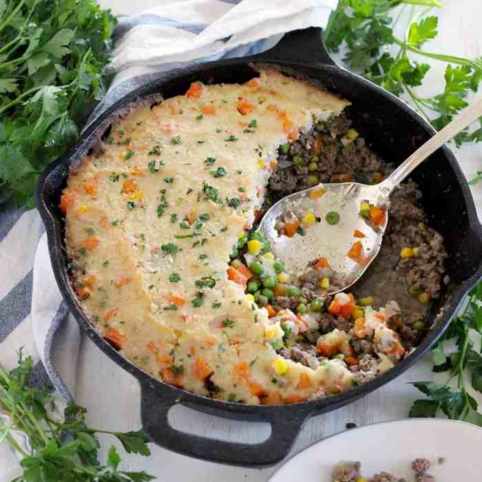 Healthy shepherds pie with cauliflower mash