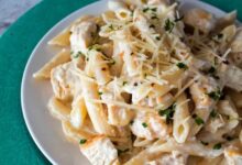 Slow cooker chicken alfredo