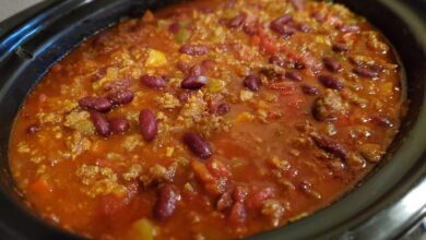 Slow cooker chicken and sausage chili