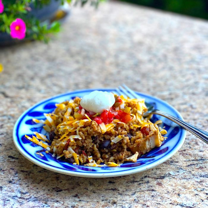 Slow cooker mexican chicken and rice