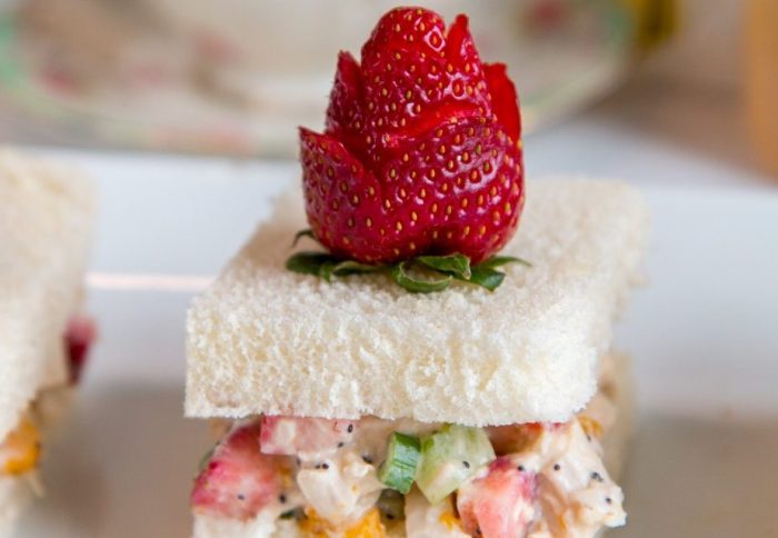 Strawberry chicken salad for sandwiches