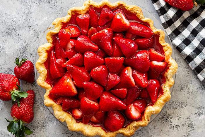 Fresh strawberry pie i