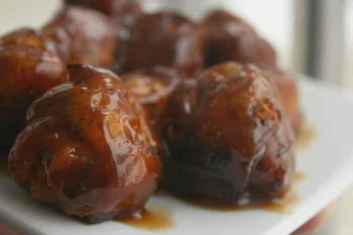 Vegetarian sweet and sour meatballs