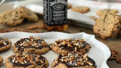 Chocolate chips cookies with tennessee whiskey