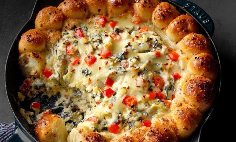 Hot artichoke spinach dip