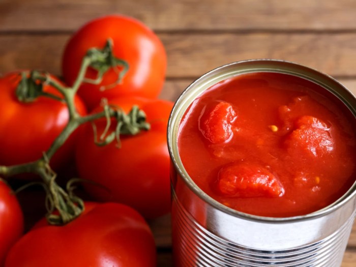 Spaghetti sauce with fresh tomatoes