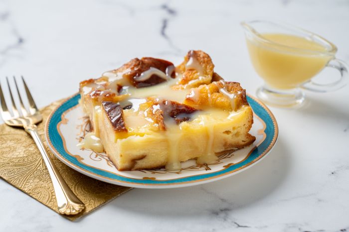 White chocolate bread pudding