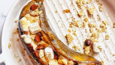 Air fryer smores banana boats