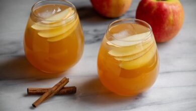 Apple pie in a jar drink
