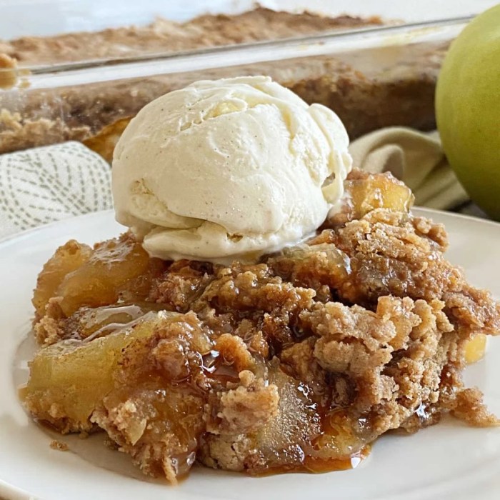 Cranberry apple dump cake