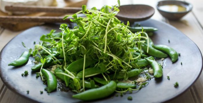 Asian sugar snap pea appetizer