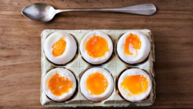 Soft boiled eggs in the microwave