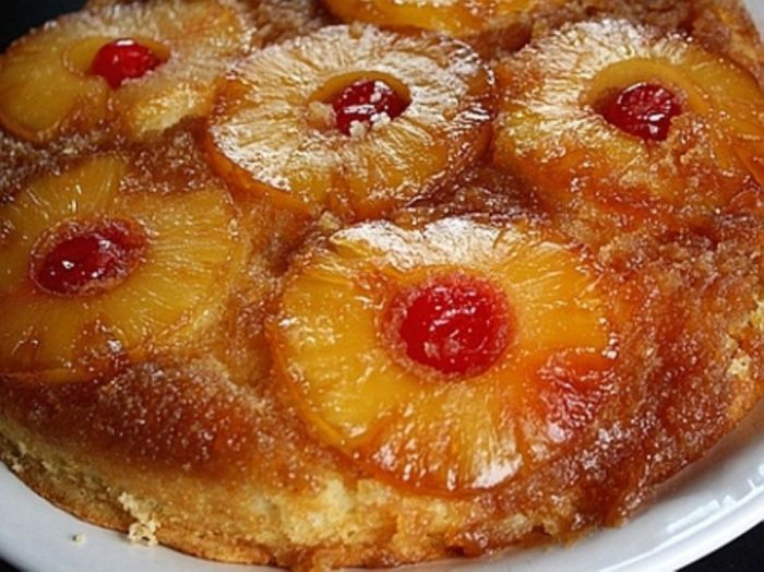 Grandmas skillet pineapple upside down cake