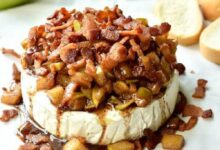 Baked brie with maple caramelized apples and spiced praline bacon