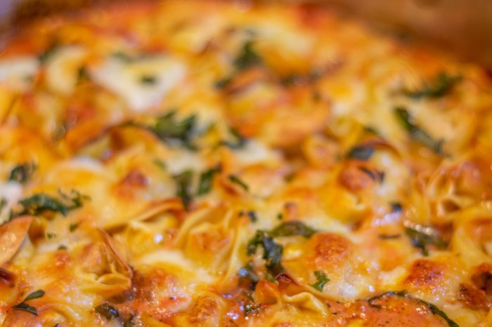 Italian sausage tortellini bake