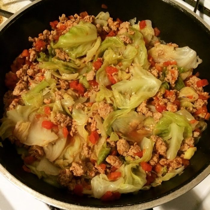 Beef and cabbage lazy golumpki