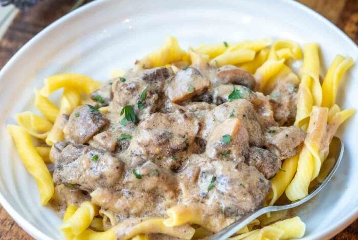 Beef stroganoff for instant pot