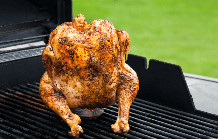 Bbq beer can chicken