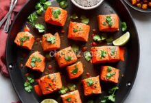 Bite sized salmon tikka