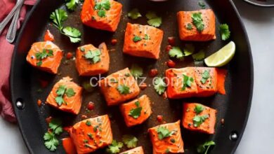 Bite sized salmon tikka