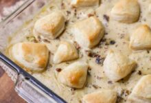 Biscuits and gravy casserole