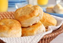 Teenas overnight southern buttermilk biscuits