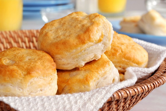 Teenas overnight southern buttermilk biscuits