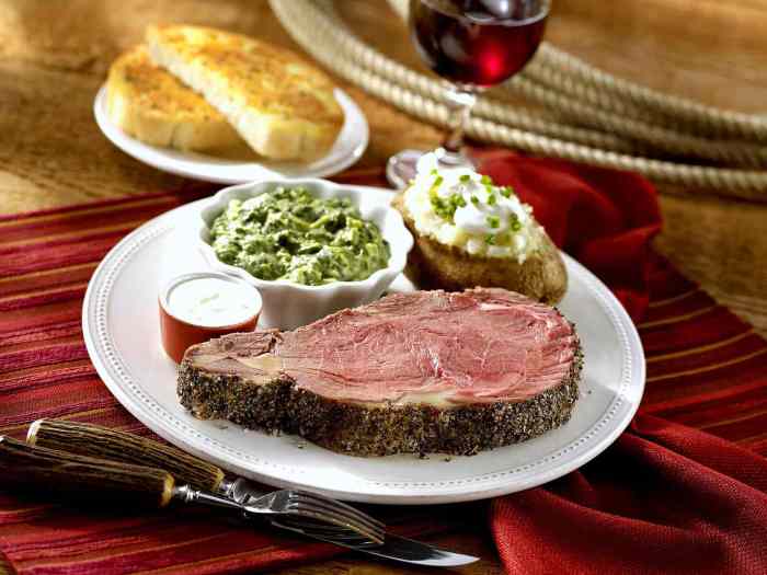 Herbed prime rib roast with red wine sauce