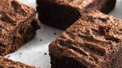 Low sugar date brownies