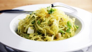 Slow cooker spaghetti squash